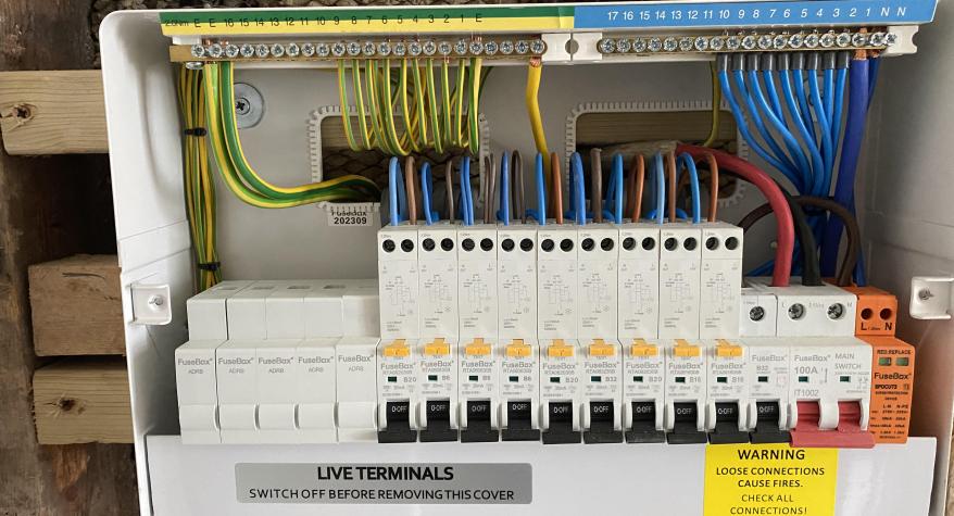 New Fuse board - Electrician Near Me